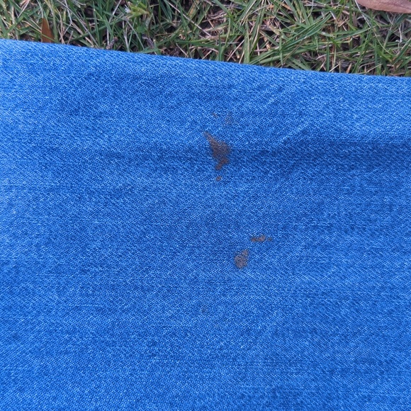 Muselooks size 11 women's jeans with a paint stains - Picture 5 of 5